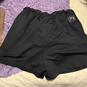 Women’s gymshark shorts